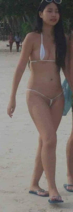 Taiwanese tourist Lin Tzu Ting string bikini 11 uncensored pictures